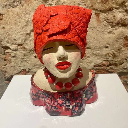 Lady in Red - Keramiek Kunst Sculptuur - middelgroot