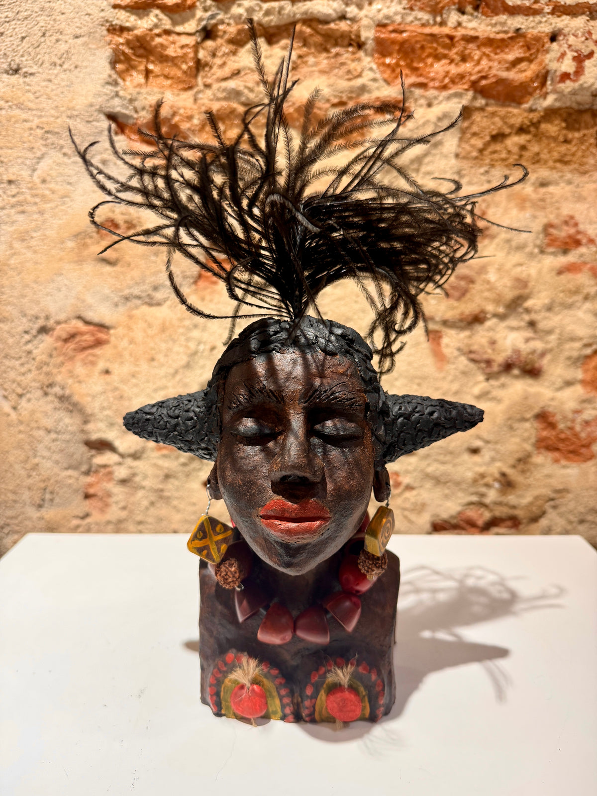 Little African Lady 3 - Keramiek Kunst Sculptuur